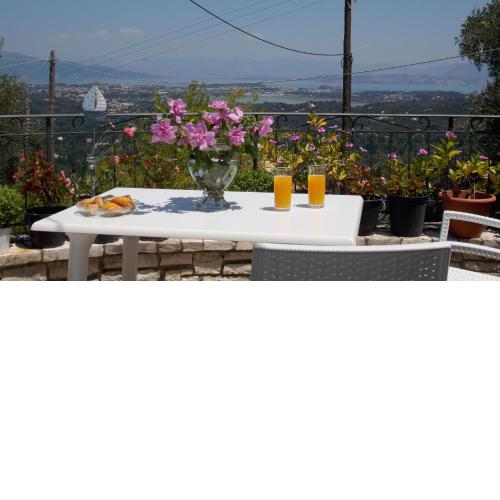 Lamda's House Agii Deka Corfu