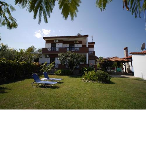 Lampos House Vourvourou
