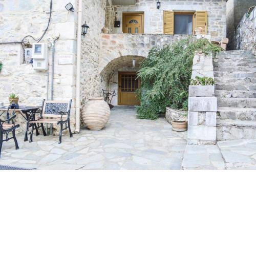 Lamprou