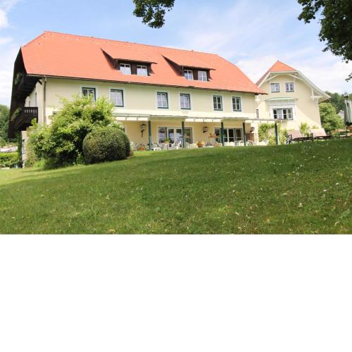 Landhaus Strussnighof