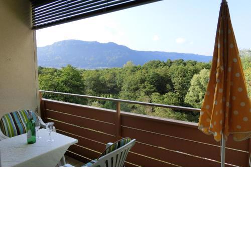 LANZ Haus KMB Seeappartement direkt am Ossiacher See mit Hallenbad Skigebiet Gerlitzen