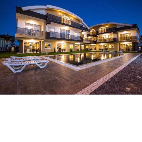 Lara Beach Homes