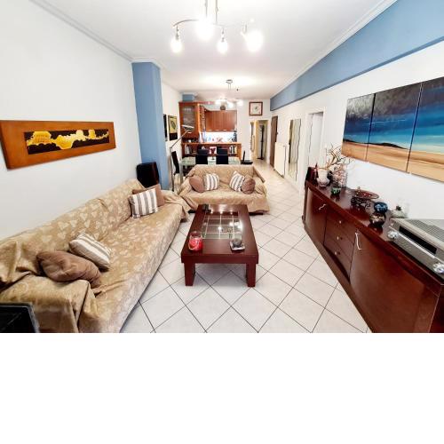 Large terrace apartment near city centre