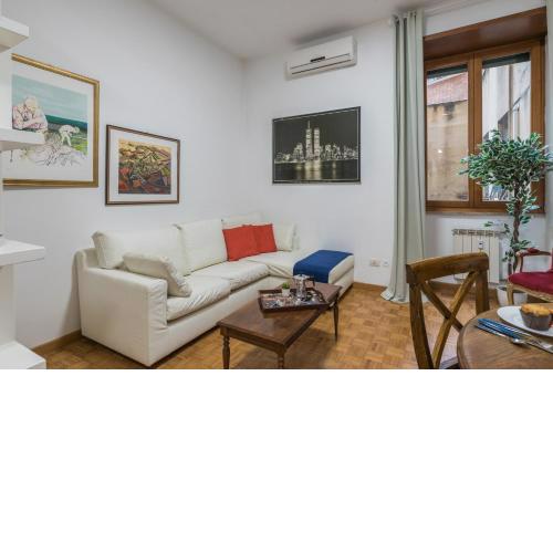 Largo Leopardi apartment