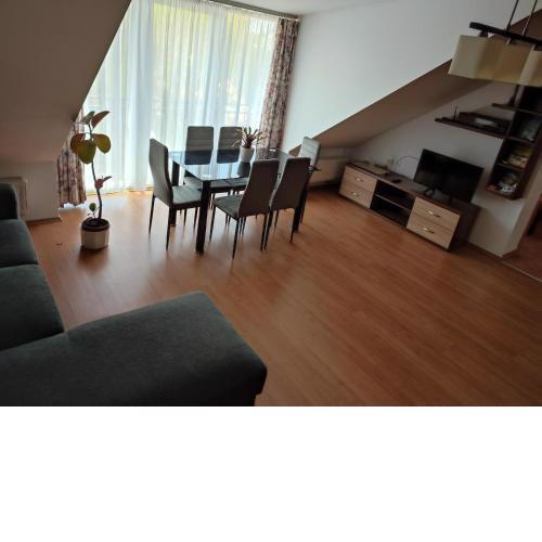 LARIX Apartman