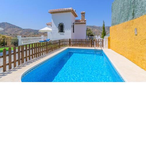 Las Encinas Costa del Sol Torrox by Ruralidays