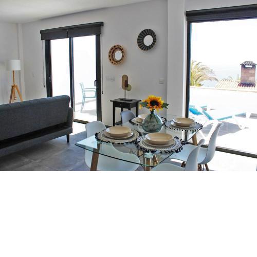 Las Norias Apartamentos & Grill