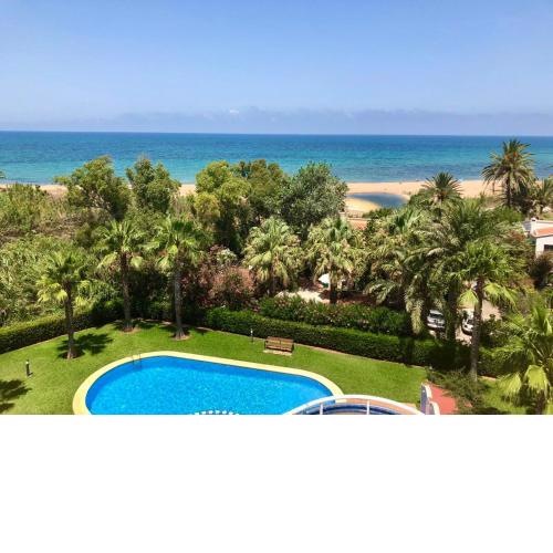 Las-Olas-en-Denia