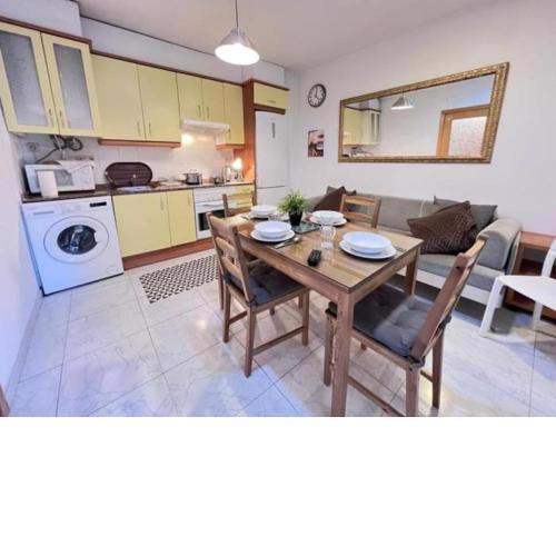 Las Ramblas Bcn Excellent Location 5 pax