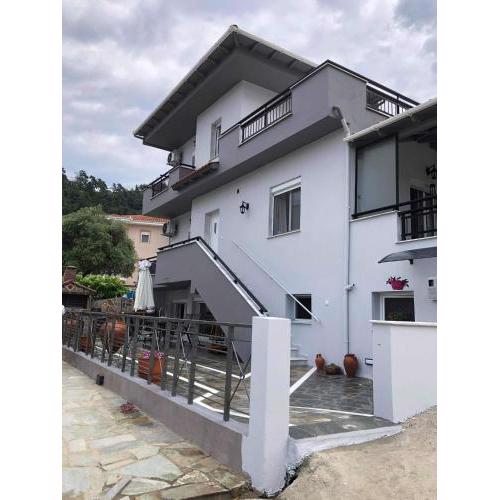 LASKARINA'S HOUSE