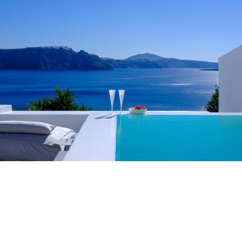 Lathouri Cave Villa