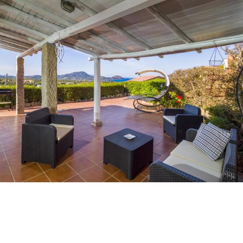 Laura's Terrace - Klodge