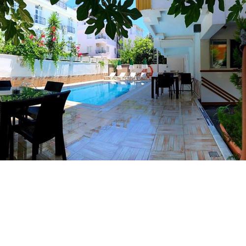LAVİN Garden Hotel