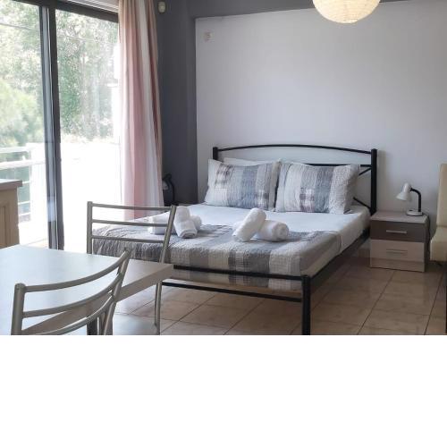 Lavrio port-centre 1bdr Apt with balcony wash machine