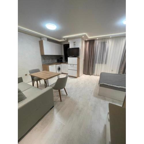 Lazur Lux Studio near Beach with free parking
