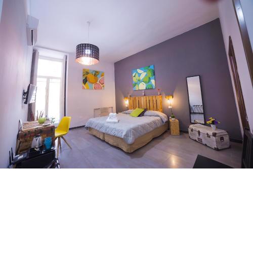 Le 4 Stagioni Dante's Suites H Napoli Centro, by ClaPa Group