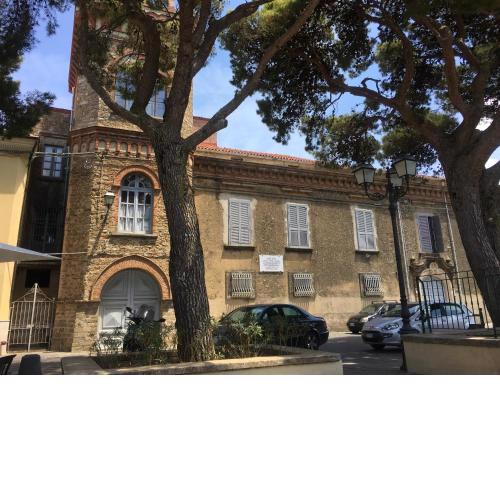 Le dimore di piazza torre