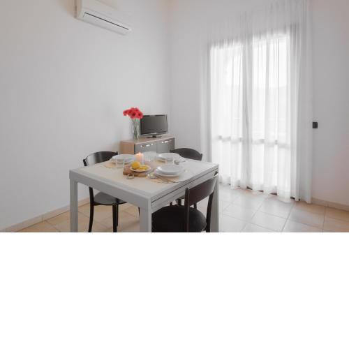 Le Fontane Apartments - Happy Rentals
