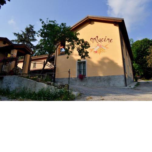 Le Macine Relais