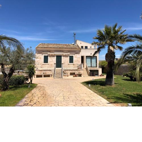 Le Maria Country Luxury Villa