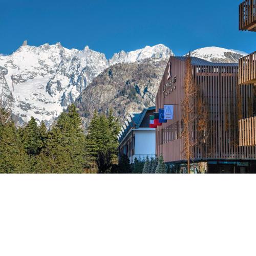 Le Massif Hotel & Lodge Courmayeur The Leading Hotels of the World
