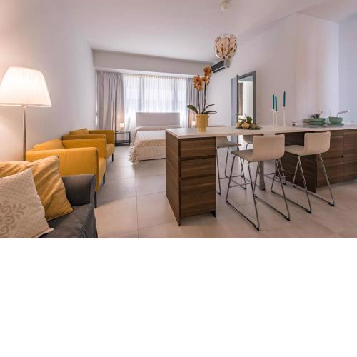 Le Residenze di Don Nino (Suites & Apartments)