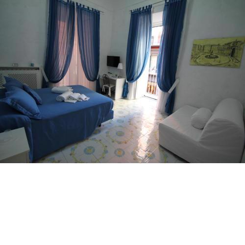 Le Vie Di Napoli B&B