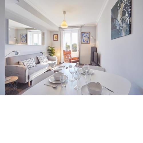 LEEWAYS APARTMENT VII in ALCALÁ 99