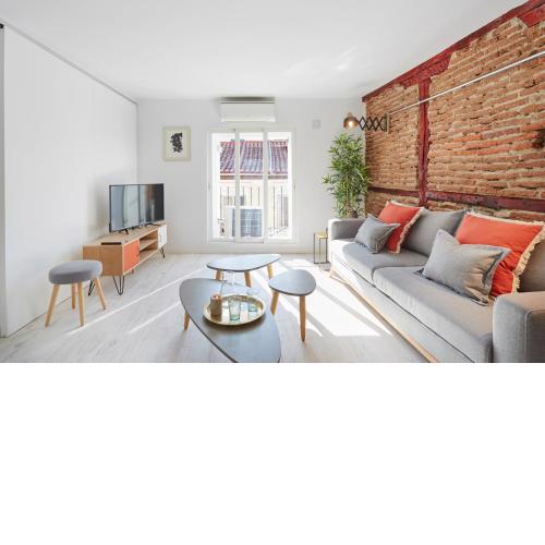 LEEWAYS LOFT in PELAYO