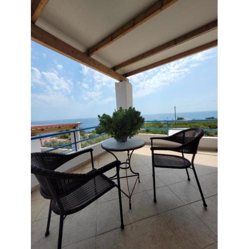 LEFKADA TWINS 4