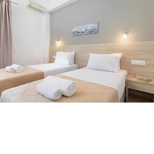 Lefkimi Hotel