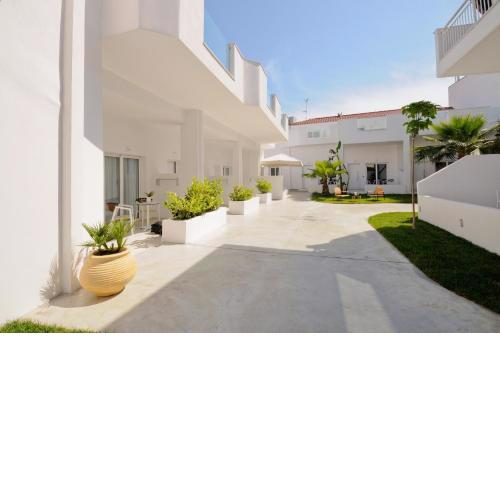 Lefko Suites