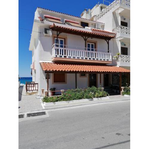 Lefteris Rooms