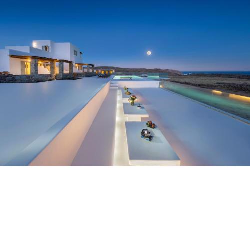 Legendary Suites