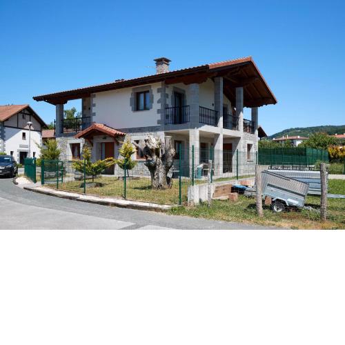 Leku Eder, casa en Lekunberri