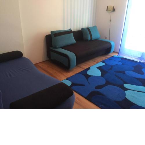Lellei vízparti apartman homokos strandnál