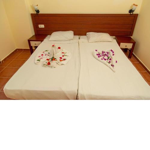 LEMAS SUITE HOTEL
