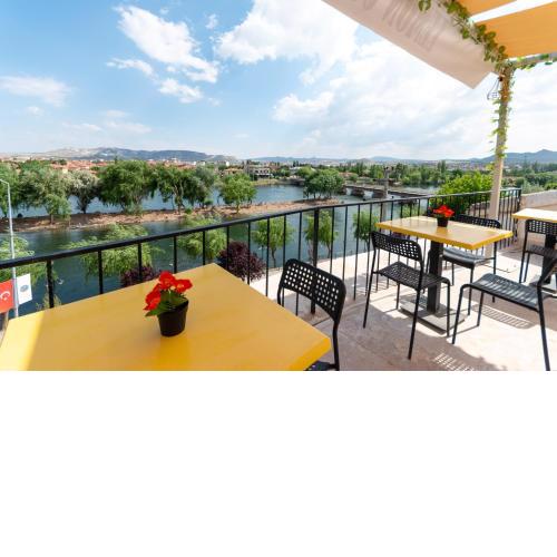 Lemon Cave Suites