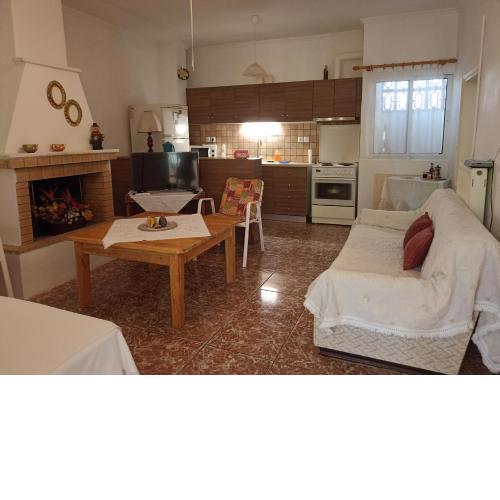 LENA'S SWEET HOME