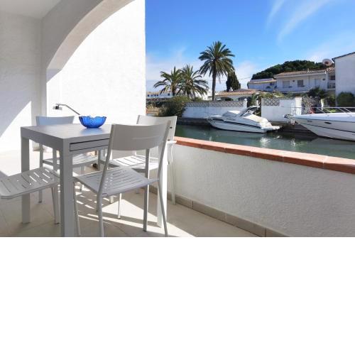 LEON Apartment Aroa - 15769