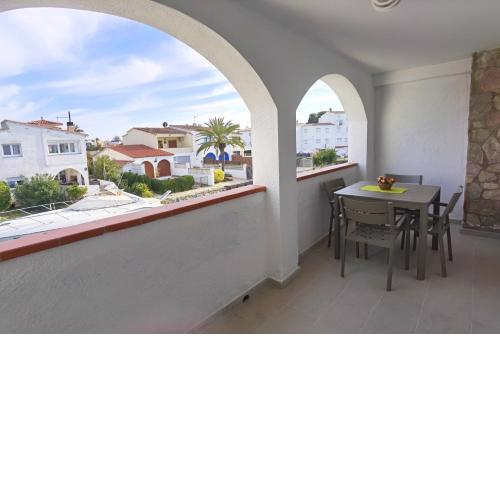 LEON Apartment Dana - 15770