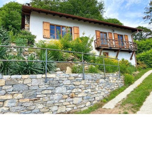 LeonardosHome RockStairs