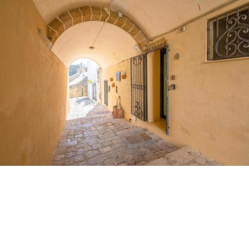 Leondari Rooms
