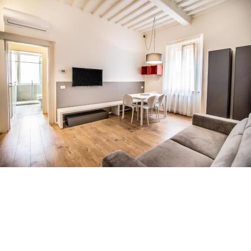 Leone Guest House