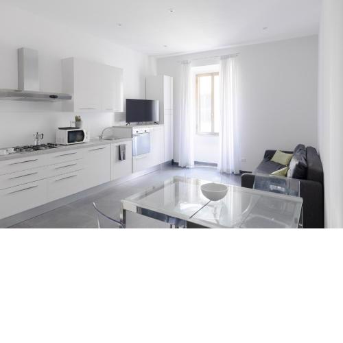 Leone IV Private Apartment