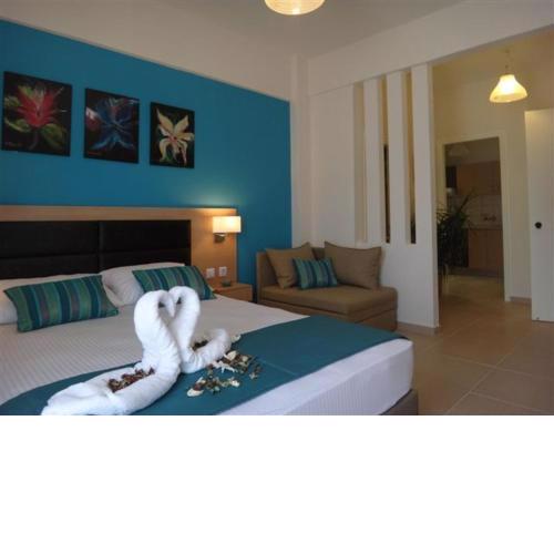 Leonidas Studio Apartments
