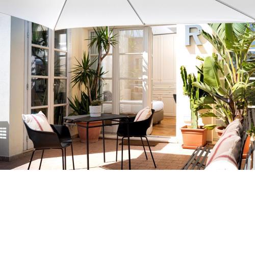 Leopoldo Rooms