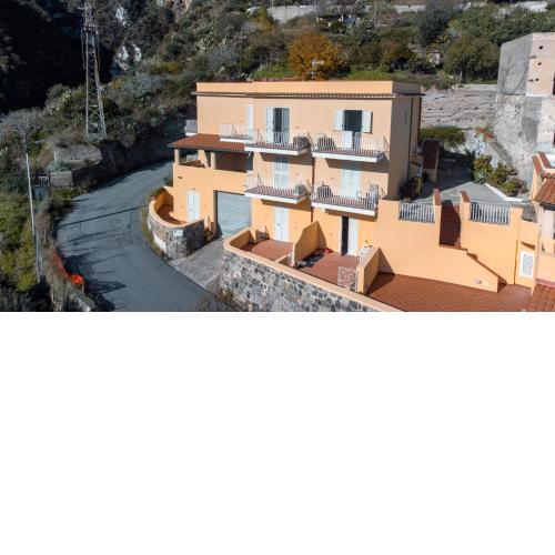 L'eros blu di Giulia Albergo