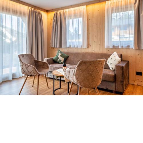 Les Ciases Chalets Dolomites Apt 1