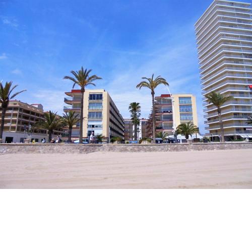 Les Doyes Residencial LEK